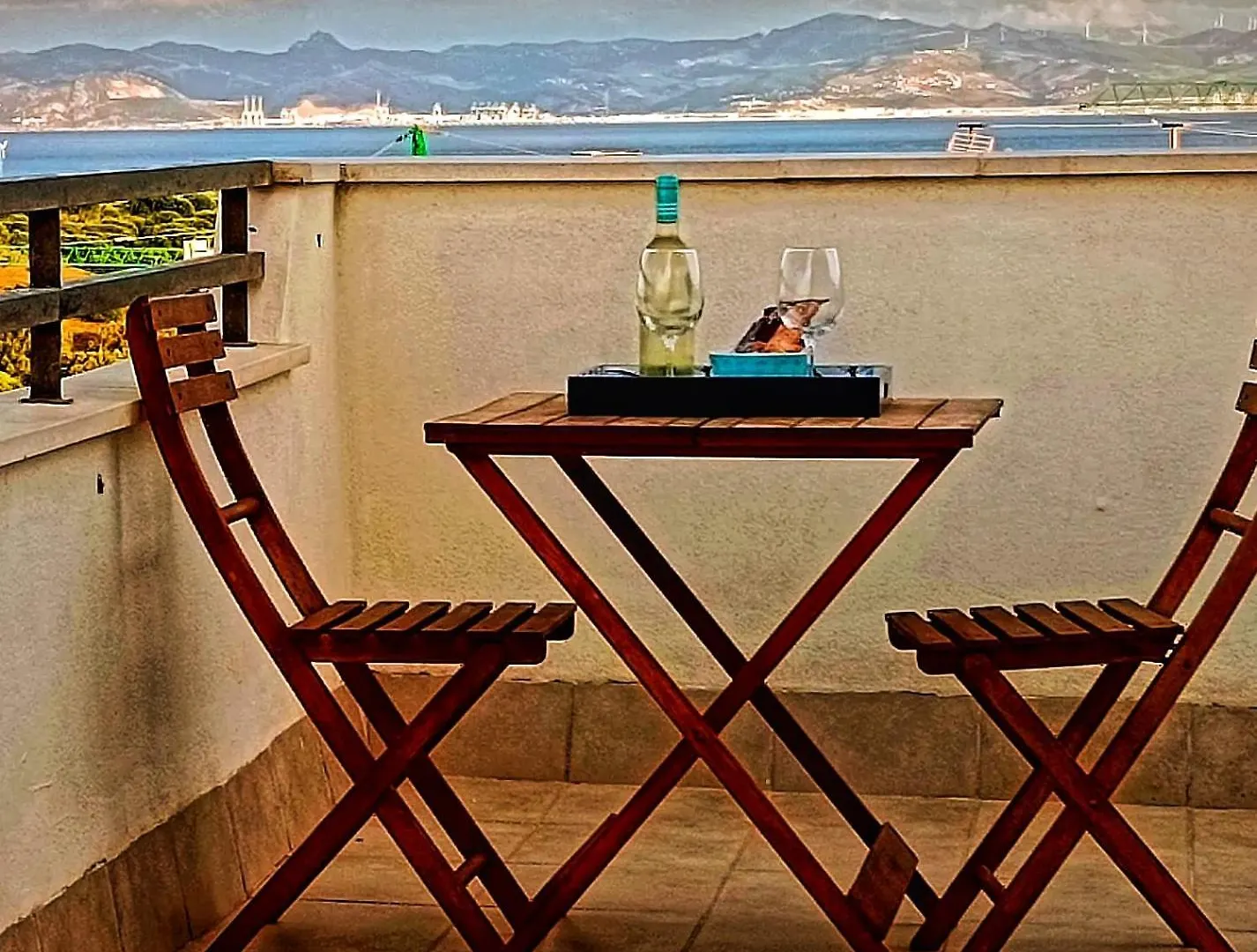 La Ballenita De Tarifa